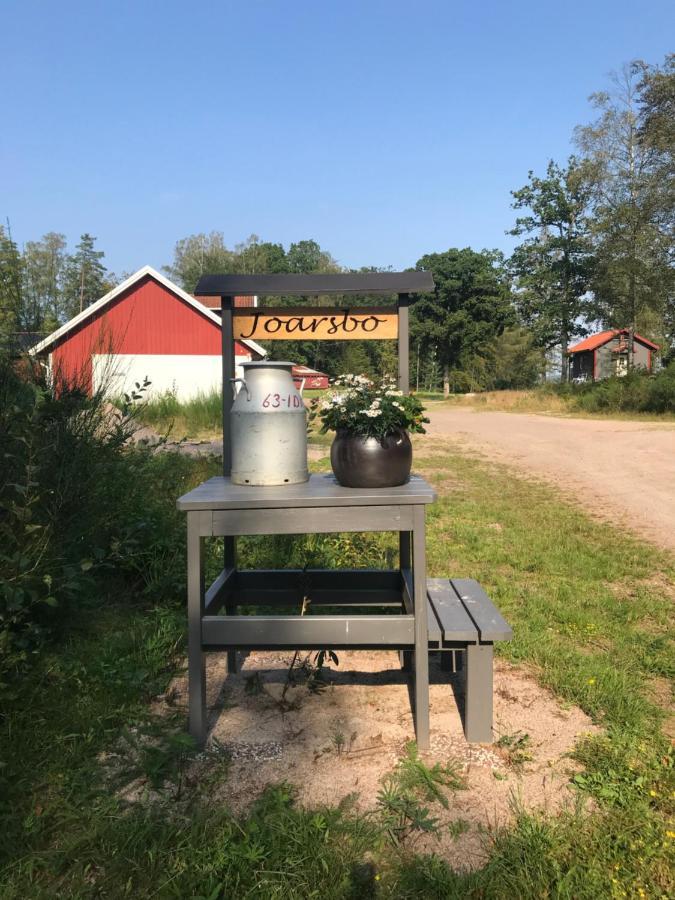 Joarsbo, Stuga 2, Gardsstugan Kalv Экстерьер фото